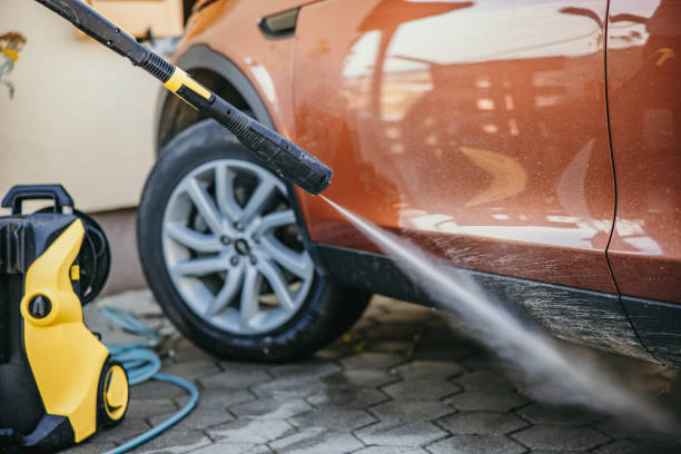 Best Garage Pressure Washing  in Tazewell, VA
